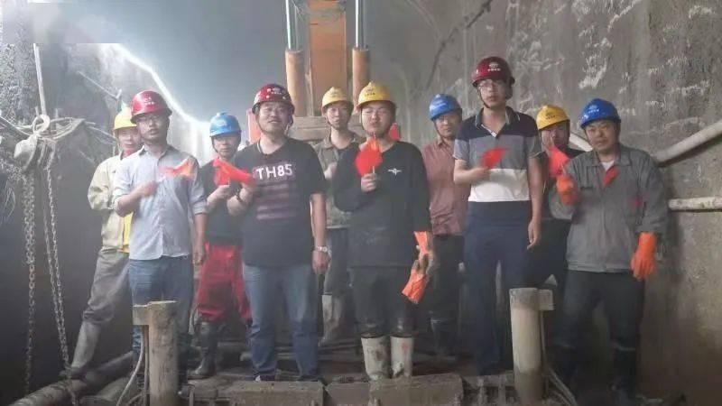 企业代表、网络达人走进成都青羊，感受现代都市工业的“航空基因”