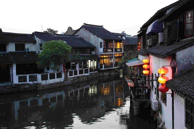 大跳跃的方块